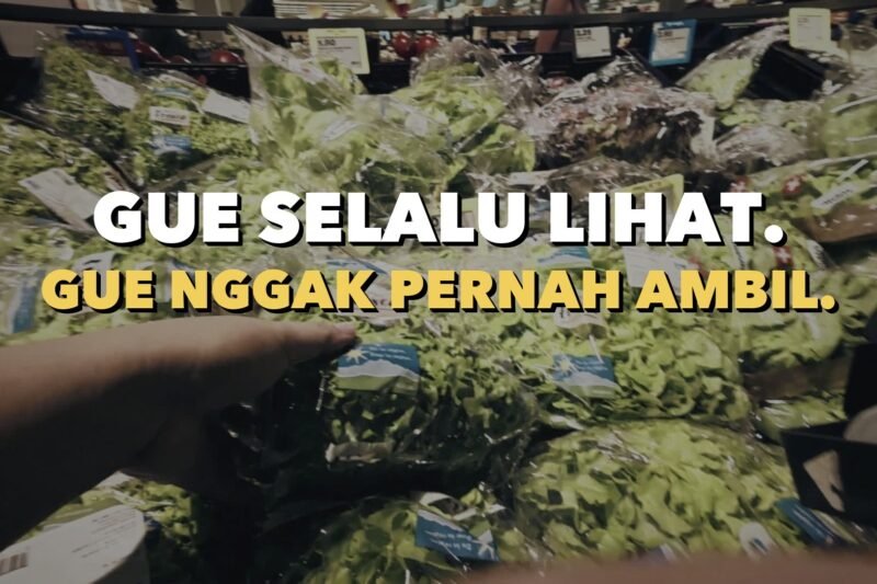 Lorong rak di supermarket Jenewa